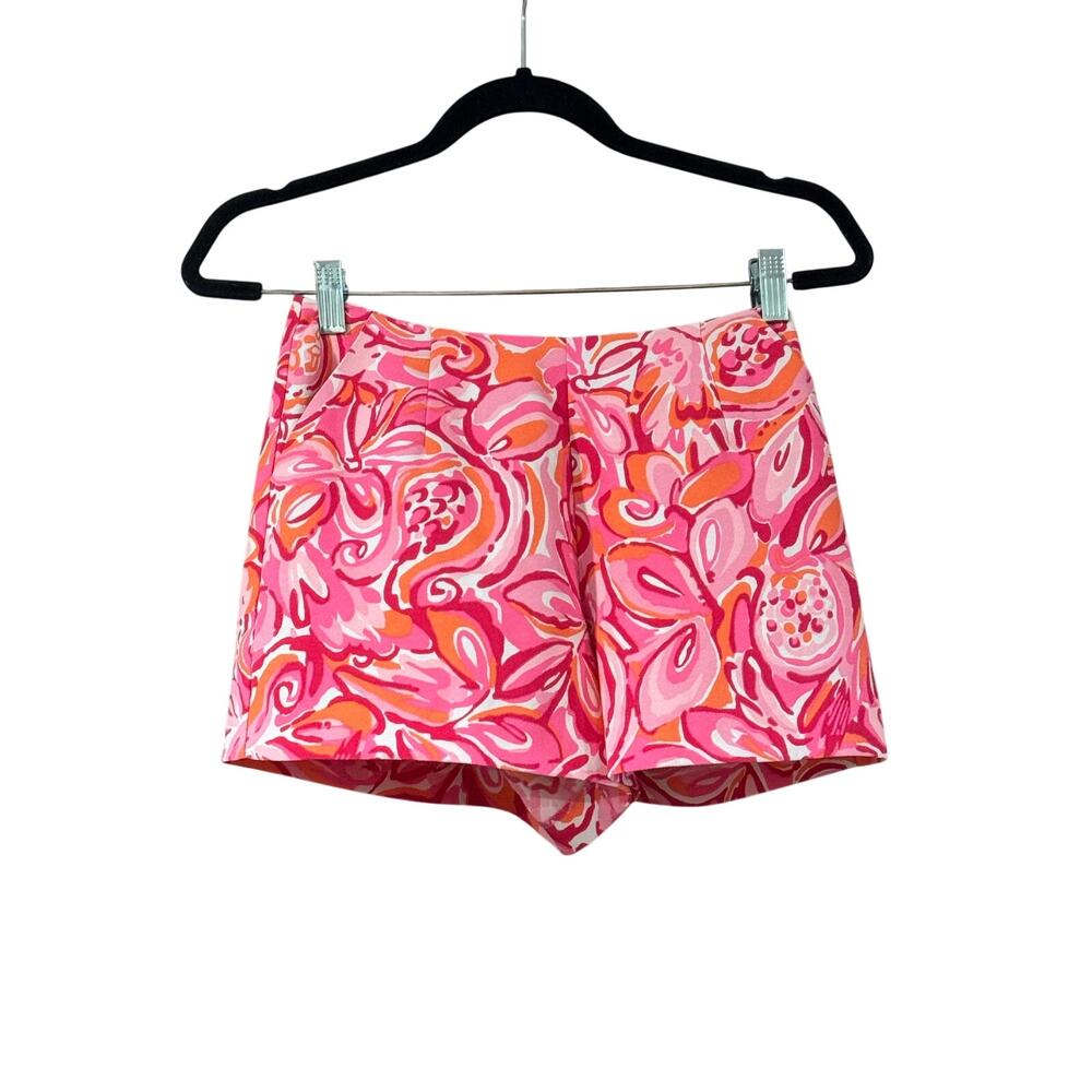 Lilly Pulitzer Vibrant retro pink floral shorts back zip Size 00